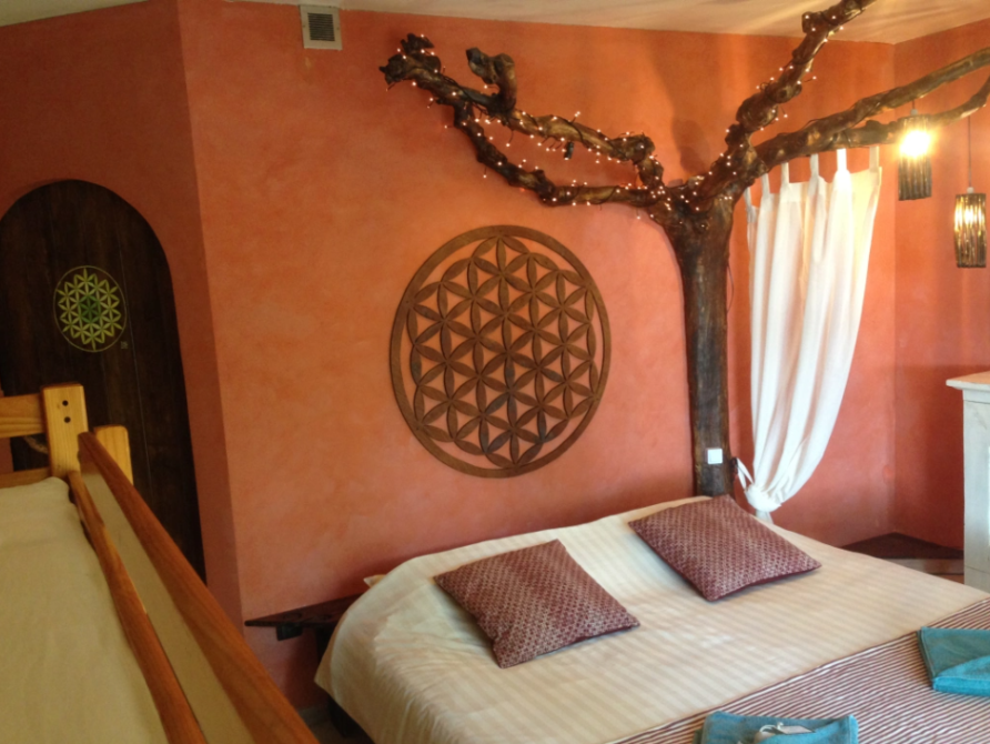 Blue Dot Hotel Abriecosy – Room Fleur de Vie